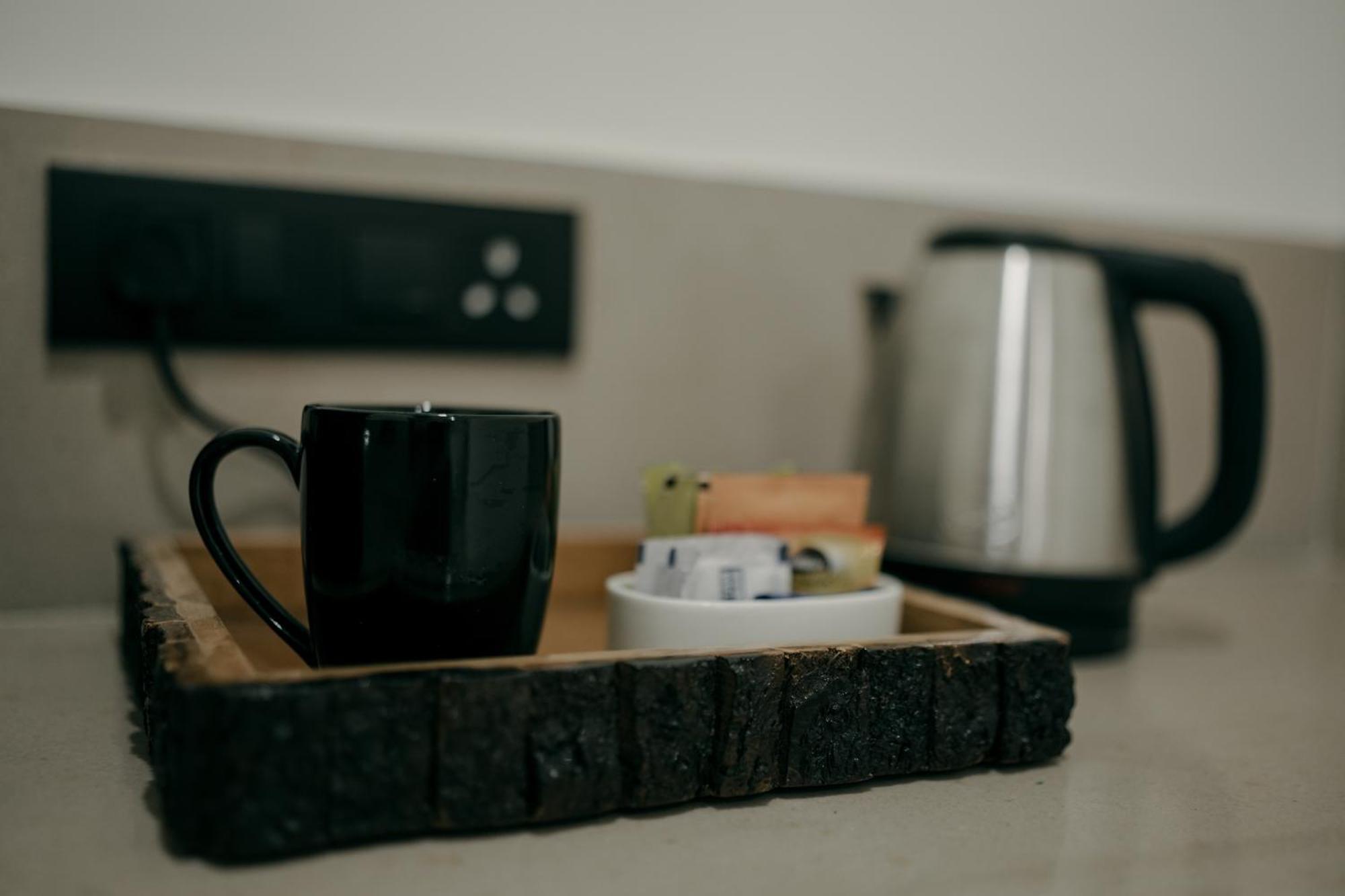 Atmosfera Bengaluru, India Aparthotel Eksteriør bilde